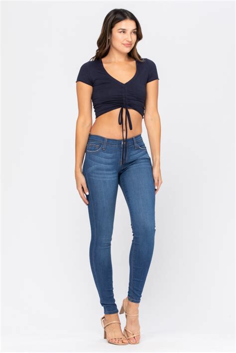 Judy blue wholesale - Judy Blue Wholesale offers high quality stretch denim & jeans in a wide variety of sizes for women of all shapes and sizes. 